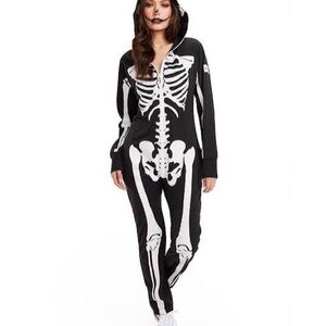Tipsy Elves Medium Black Skeleton Hooded Onesie